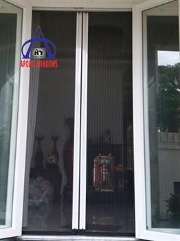 Cửa lưới xếp tay nắm âm không ray (màu trắng sứ dùng cho cửa đi)