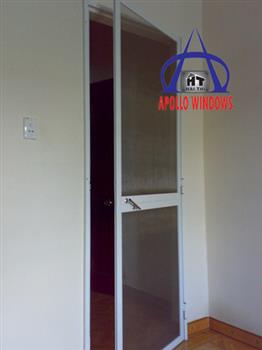 Cửa lưới mở 1 cánh trắng sứ